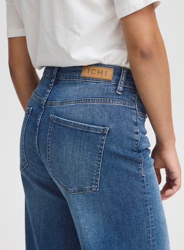 Ichi Jeans