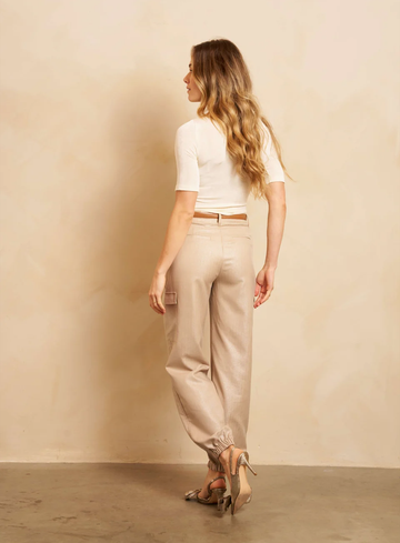 Lofty Manner Top Milly