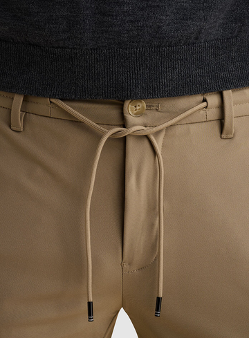 Vanguard Chino V12 2.0