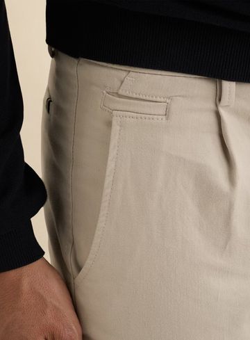Vanguard Chino V35