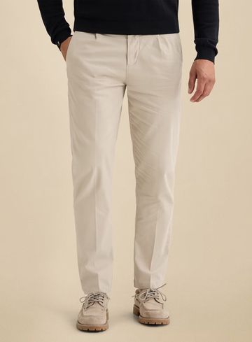 Vanguard Chino V35