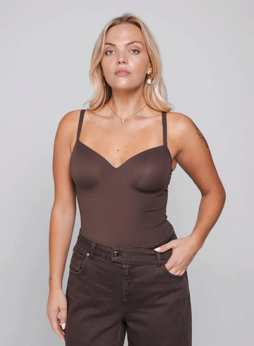 Accentil Sculpt top