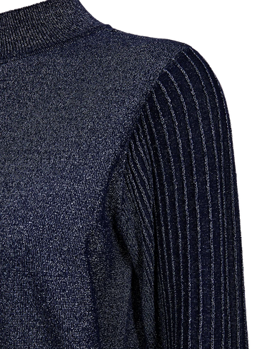Freequent Pullover