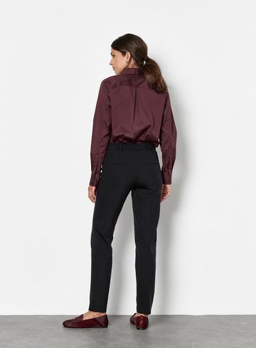 Toni Broek Jenny Smart