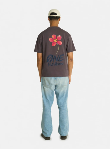 ONE T-shirt Flower